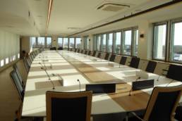 Réalisation Salle de conseil CPAM - Mot de passe mobilier
