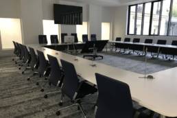 Réalisation Salle de conseil CSF Paris - Mot de passe mobilier